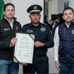 Reconoce Javier Díaz a policías que rescataron a familia de incendio