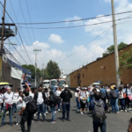 Gobierno coloca a funcionarios como “carne de cañón” entre manifestantes y policías