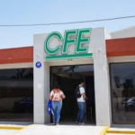 Señalan largas esperas en oficinas de la CFE de Ramos Arizpe