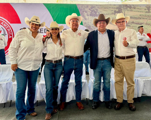Dice Delegación Coahuila ¡presente! En Congreso Nacional de la CNC