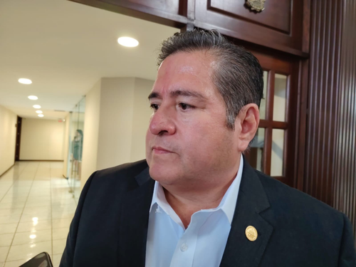Responde Fernando Rodríguez a críticas por curul en Congreso