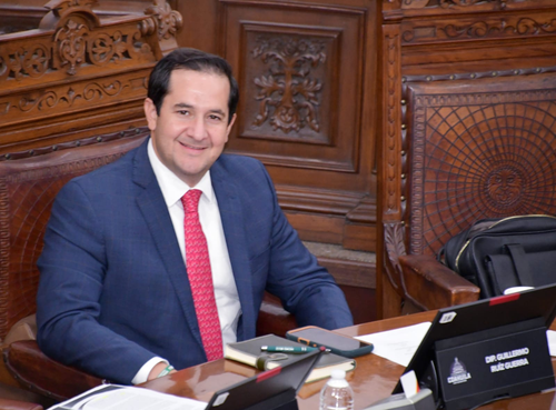 Promueve Guillermo Ruiz la prevención y apoyo psicológico desde las escuelas