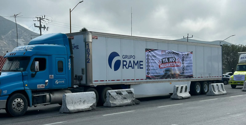 Se suman mil transportistas de Coahuila a paro nacional por inseguridad