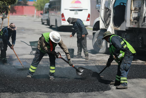 Intensifica Javier Díaz rehabilitación de calles en Loma Linda